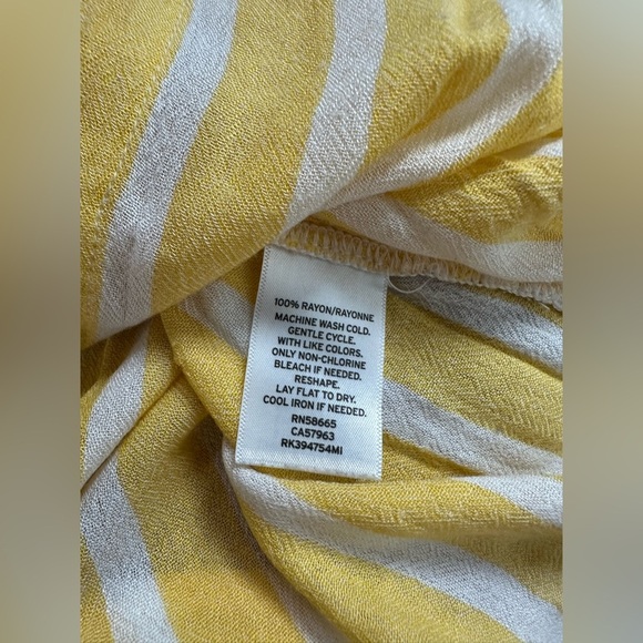 Abound Yellow & White Striped Button-Up Shirt Blouse XL Oversized Relaxed Fit - Picture 7 of 7